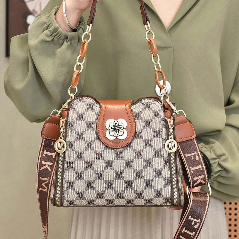vintage baskılı mektup desenli - Women'S Crossbody Bags incelemesi ve fiyatı
